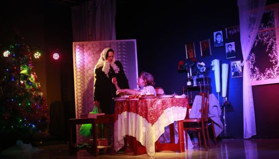 Спектакль «Пока она умирала»