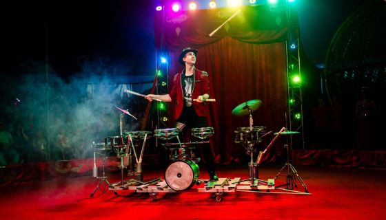 Цирк-шапито Мансуровых. Шоу «Форсаж»